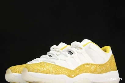 Air Snakeskin” Low “Yellow Jordan 11 0801